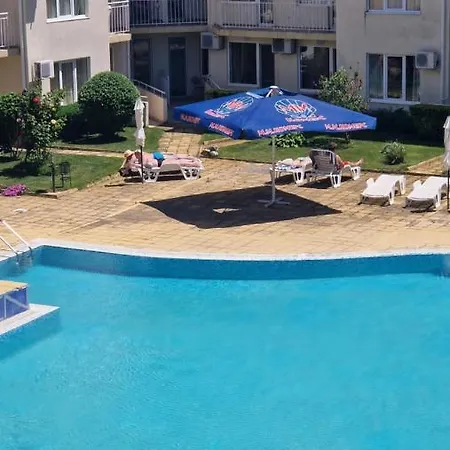 Aпартамент Южен Плаж Равда Appartement